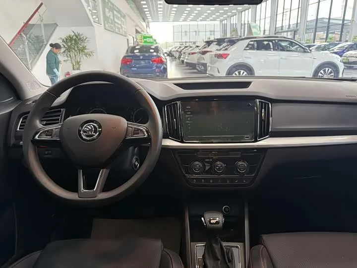 Skoda Kodiaq 2022 GT 1.5L Premium 2WD - миниатюра 3