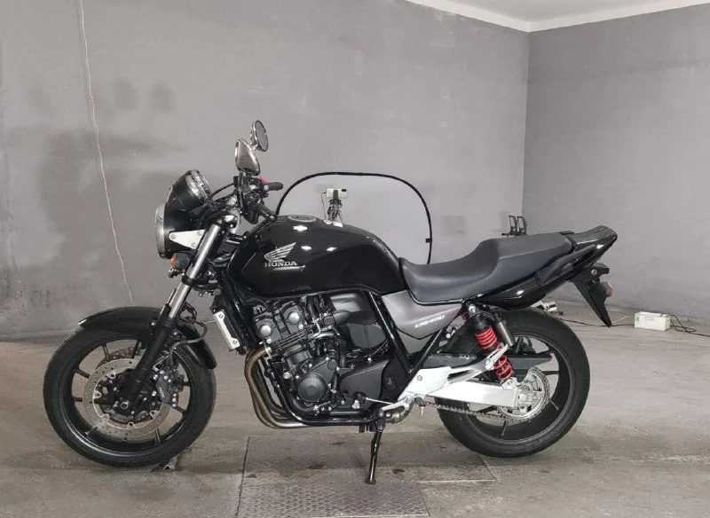 Honda CB400 Super Four VTEC 2023 - изображение 1