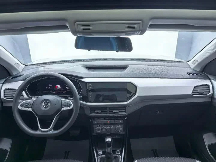 Volkswagen Tacqua 1.5 AT Yuezhilian 2022 - миниатюра 4