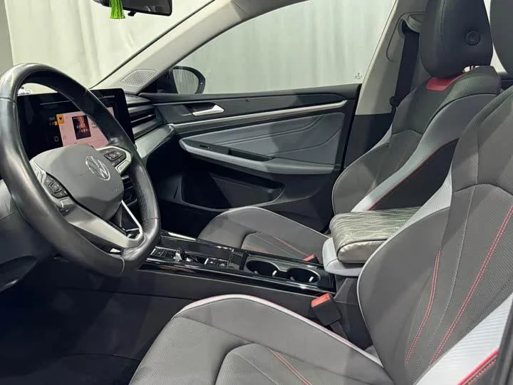 Volkswagen Lamando L 280TSI DSG Spicy Version 2022 - миниатюра 4