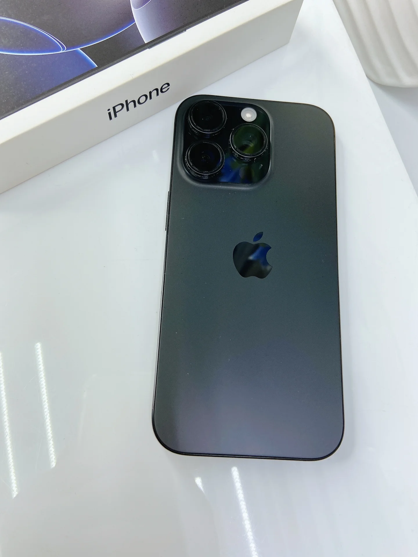 iPhone 16 Pro 128gb - миниатюра 5
