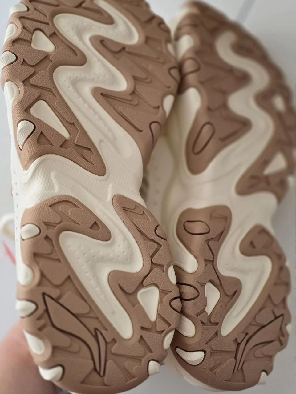 Женские кроссовки Li-Ning - миниатюра 4