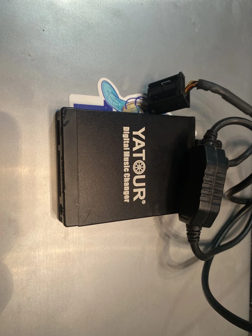Адаптер USB SD AUX для CITROEN PEUGEOT YATOUR (ЯТУР, ЮТУР) YT-M06 RD4 - изображение 1