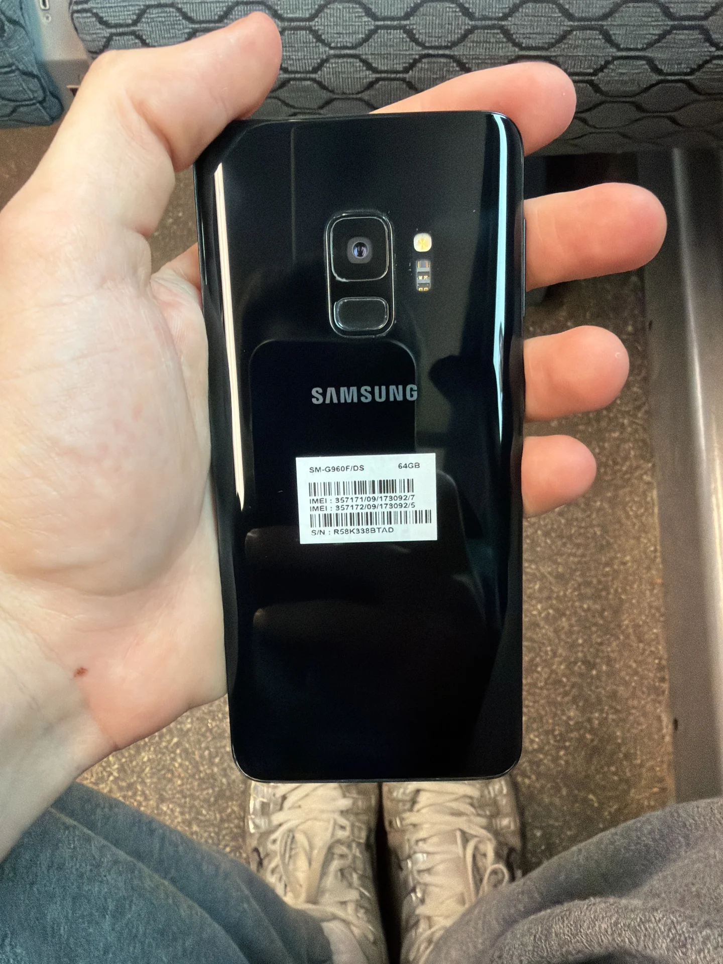 Samsung Galaxy S9 64 гб - миниатюра 2
