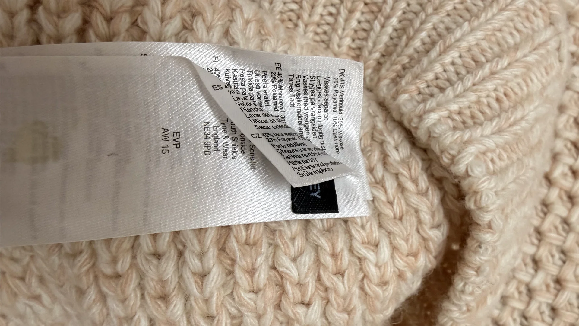 Свитер женский Barbour шерсть и кашемир - миниатюра 6