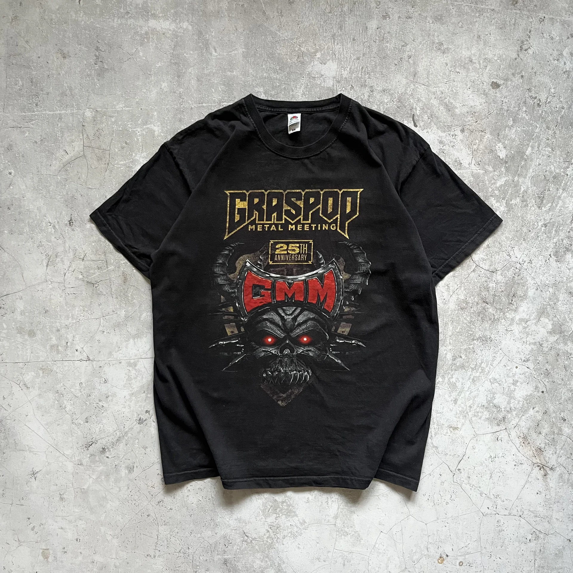 Fruit of the loom graspop metal meeting merch - миниатюра 2