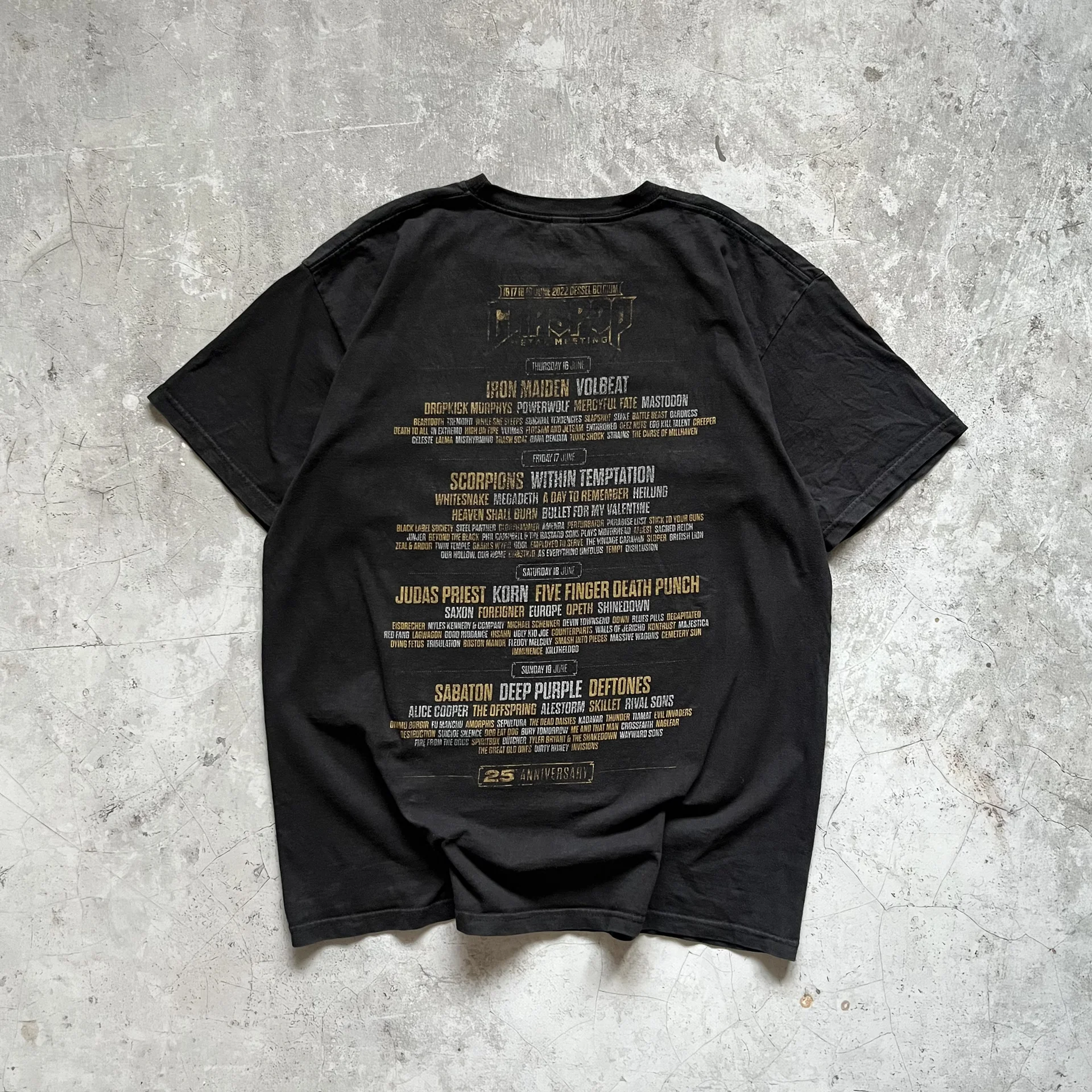Fruit of the loom graspop metal meeting merch - миниатюра 4