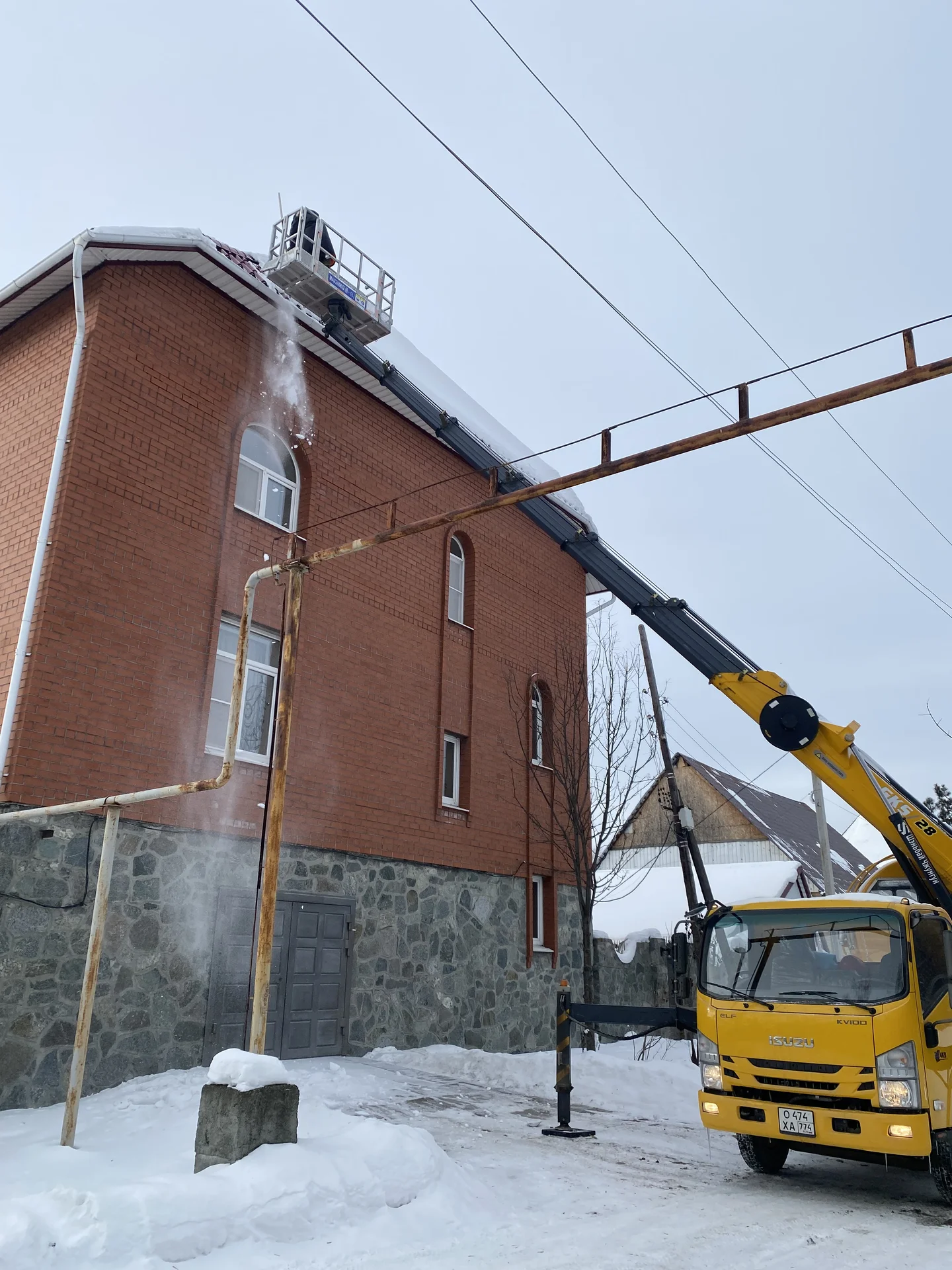 Услуги и аренда автовышки - миниатюра 3