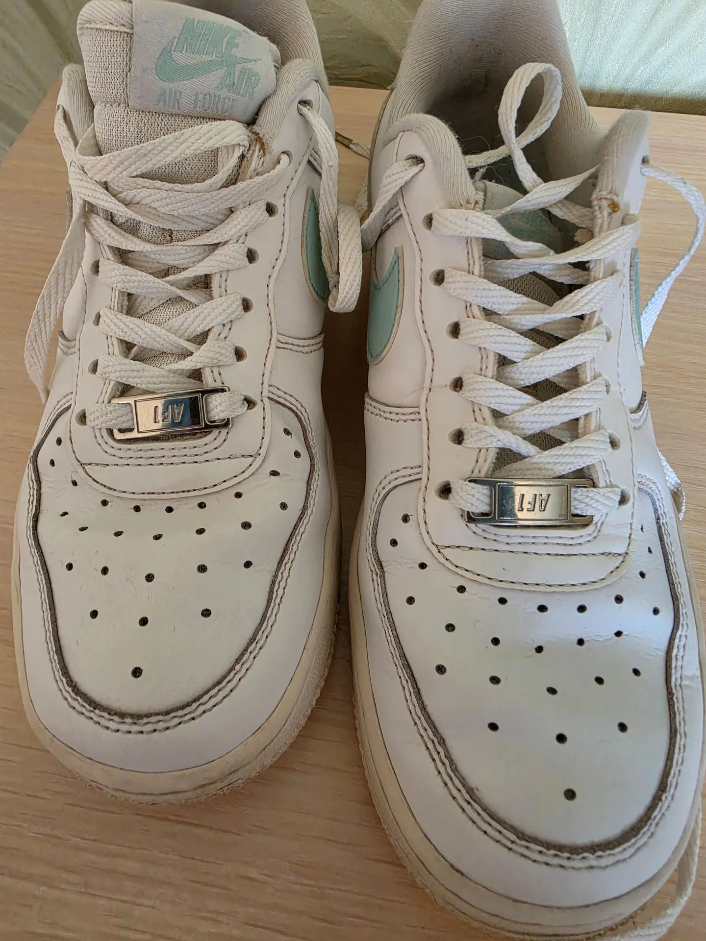 Оригинальные кроссовки Nike Air Force 1 ‘07 - миниатюра 2