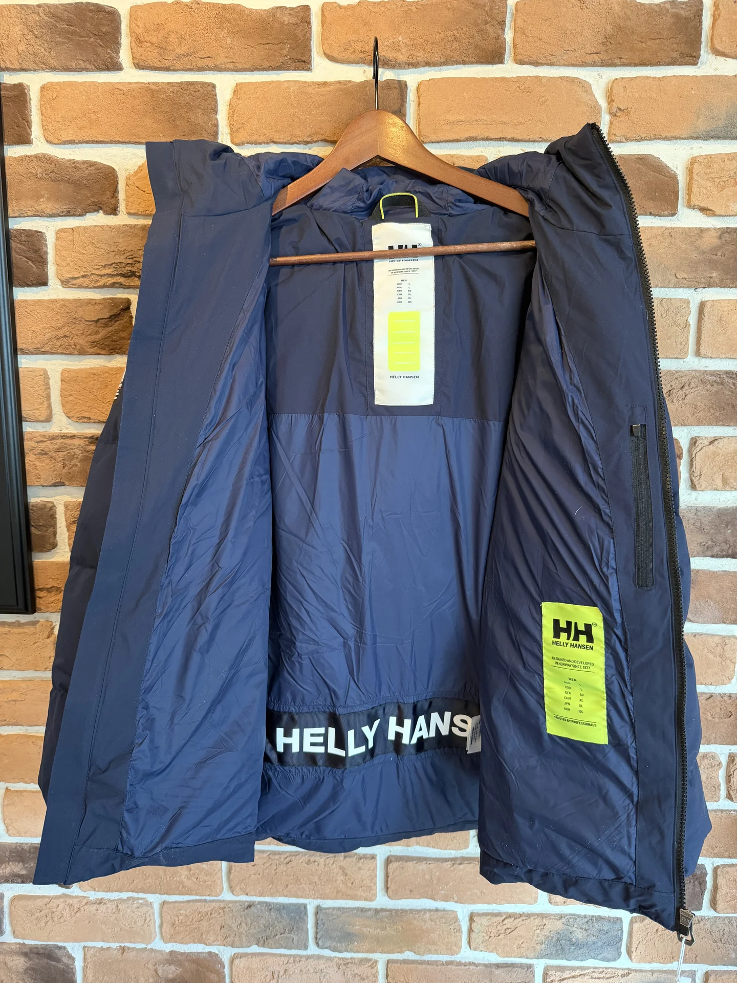 Пуховик Helly Hansen - миниатюра 5