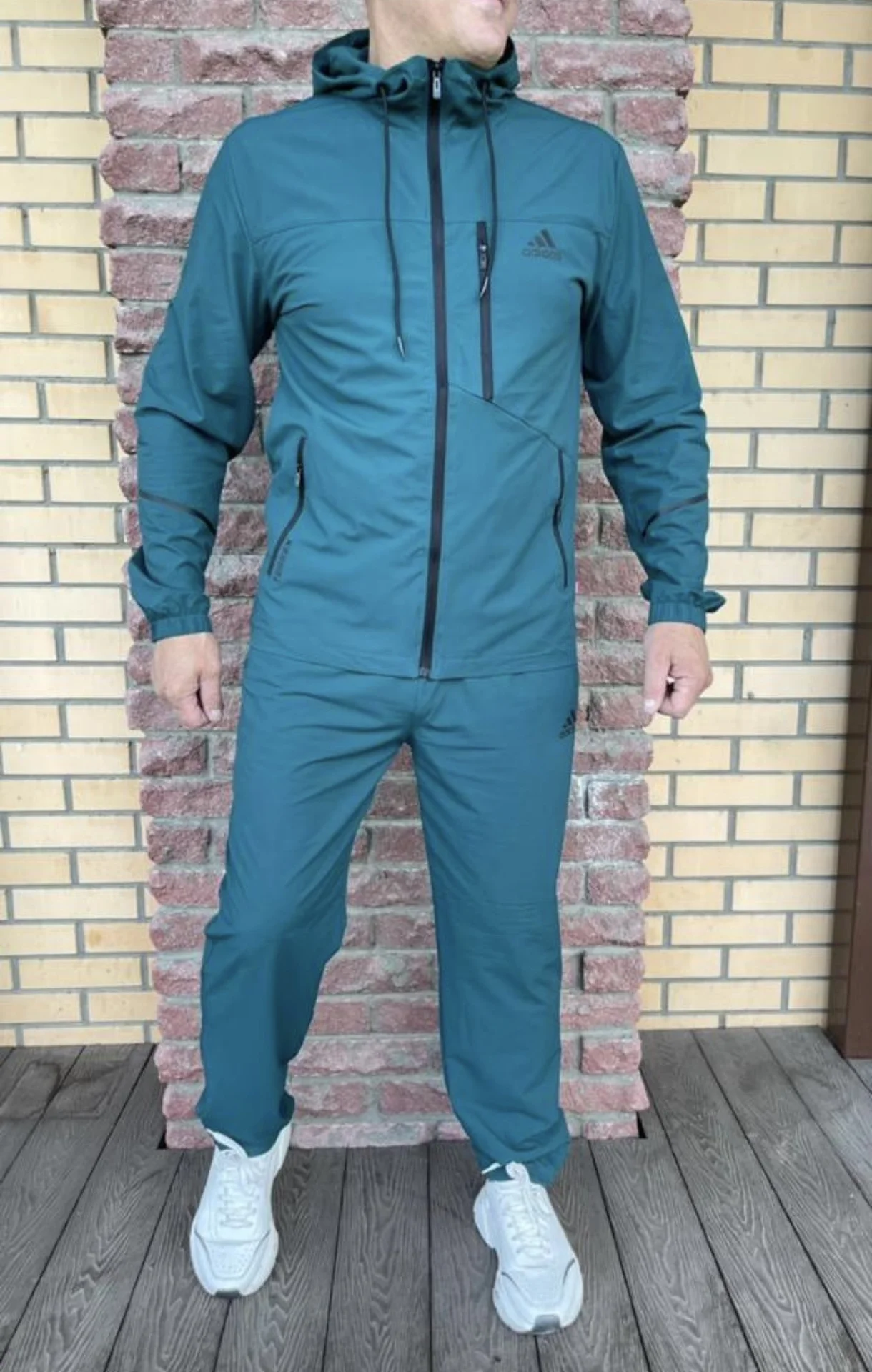 Мужской спортивный костюм adidas - миниатюра 2