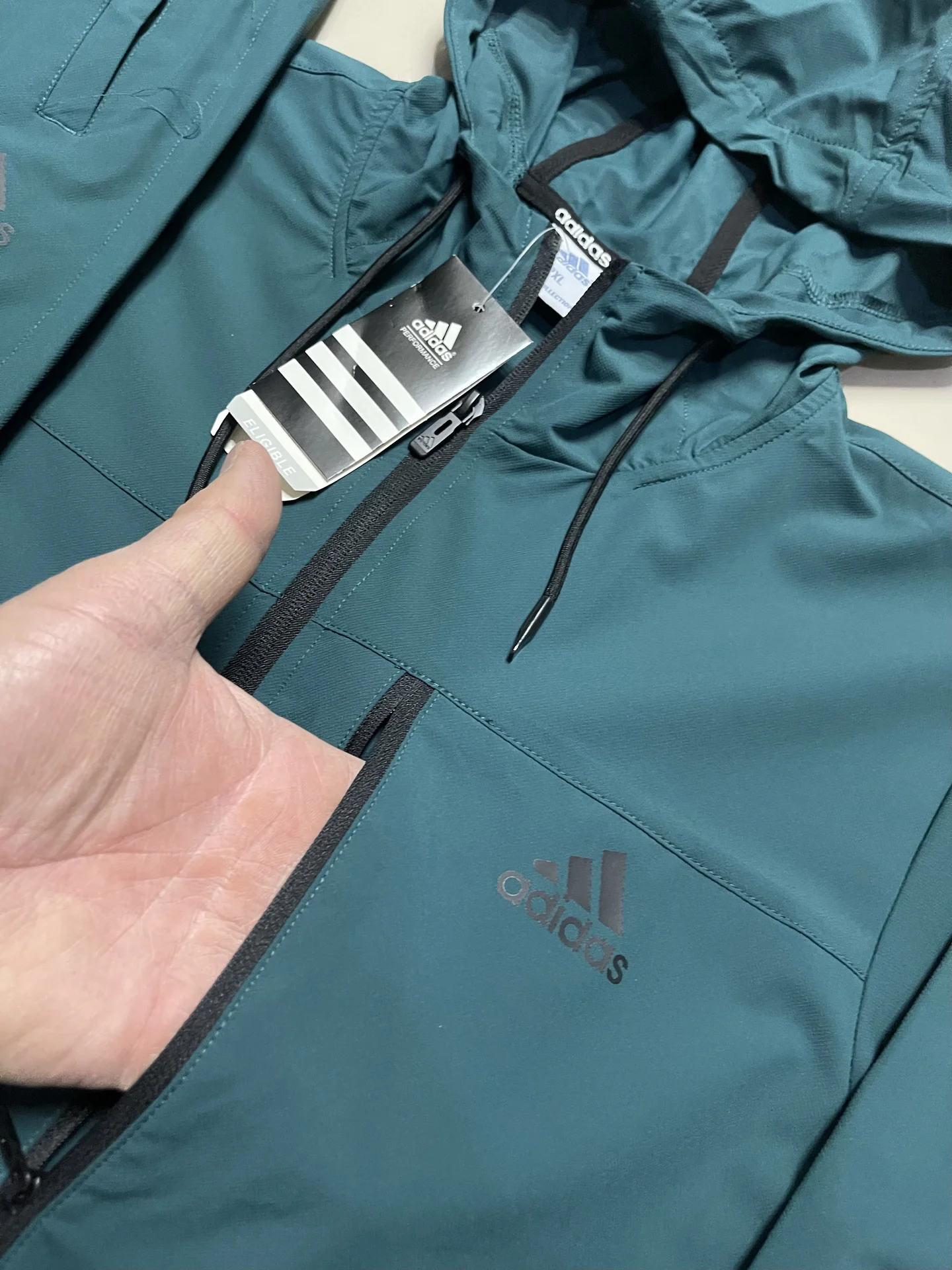 Мужской спортивный костюм adidas - миниатюра 4