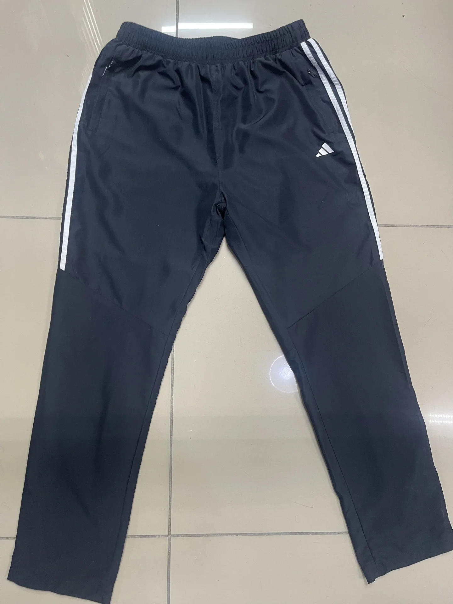 Мужской спортивный костюм Adidas - миниатюра 3