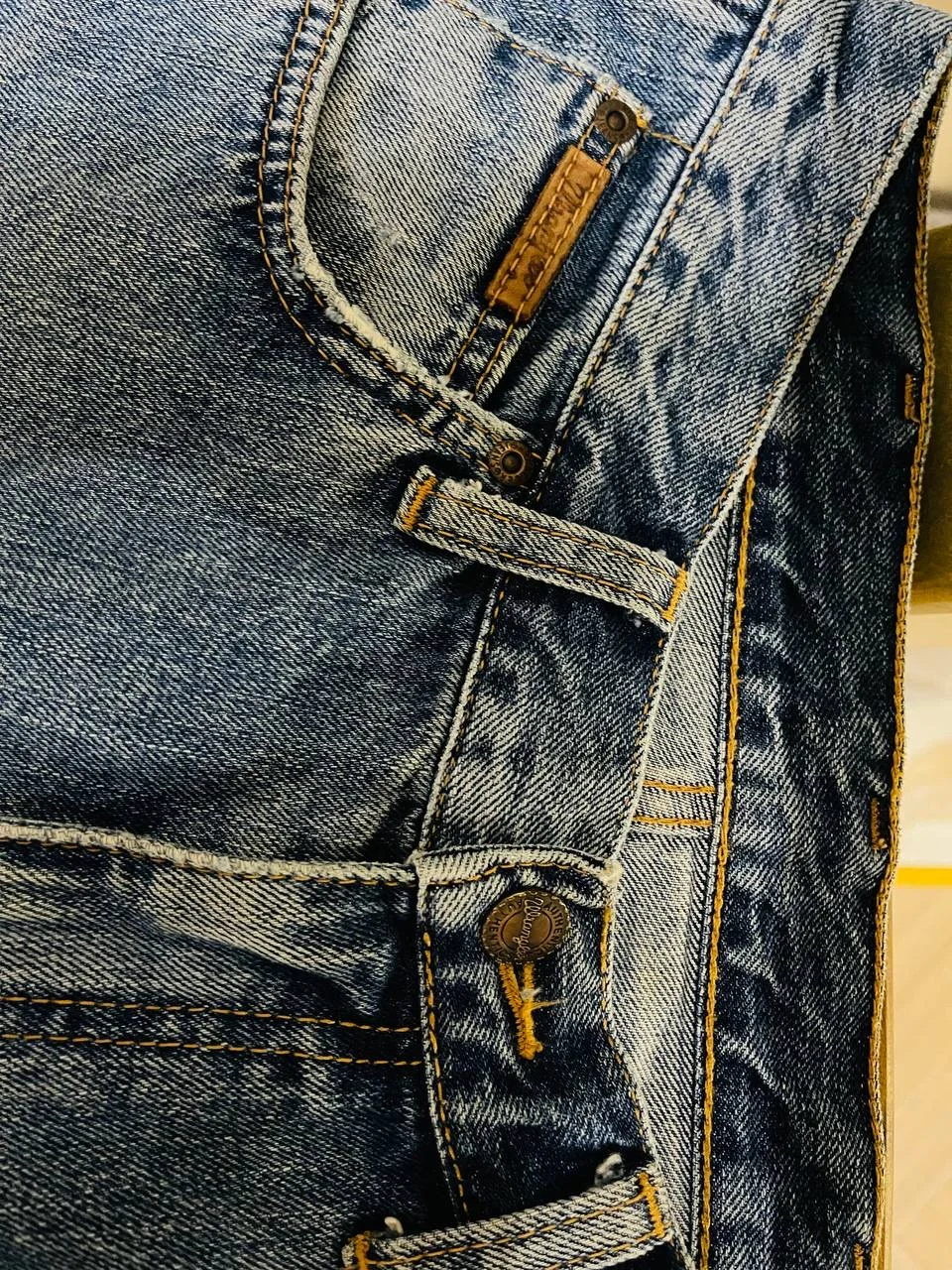 Джинсы Wrangler - миниатюра 4