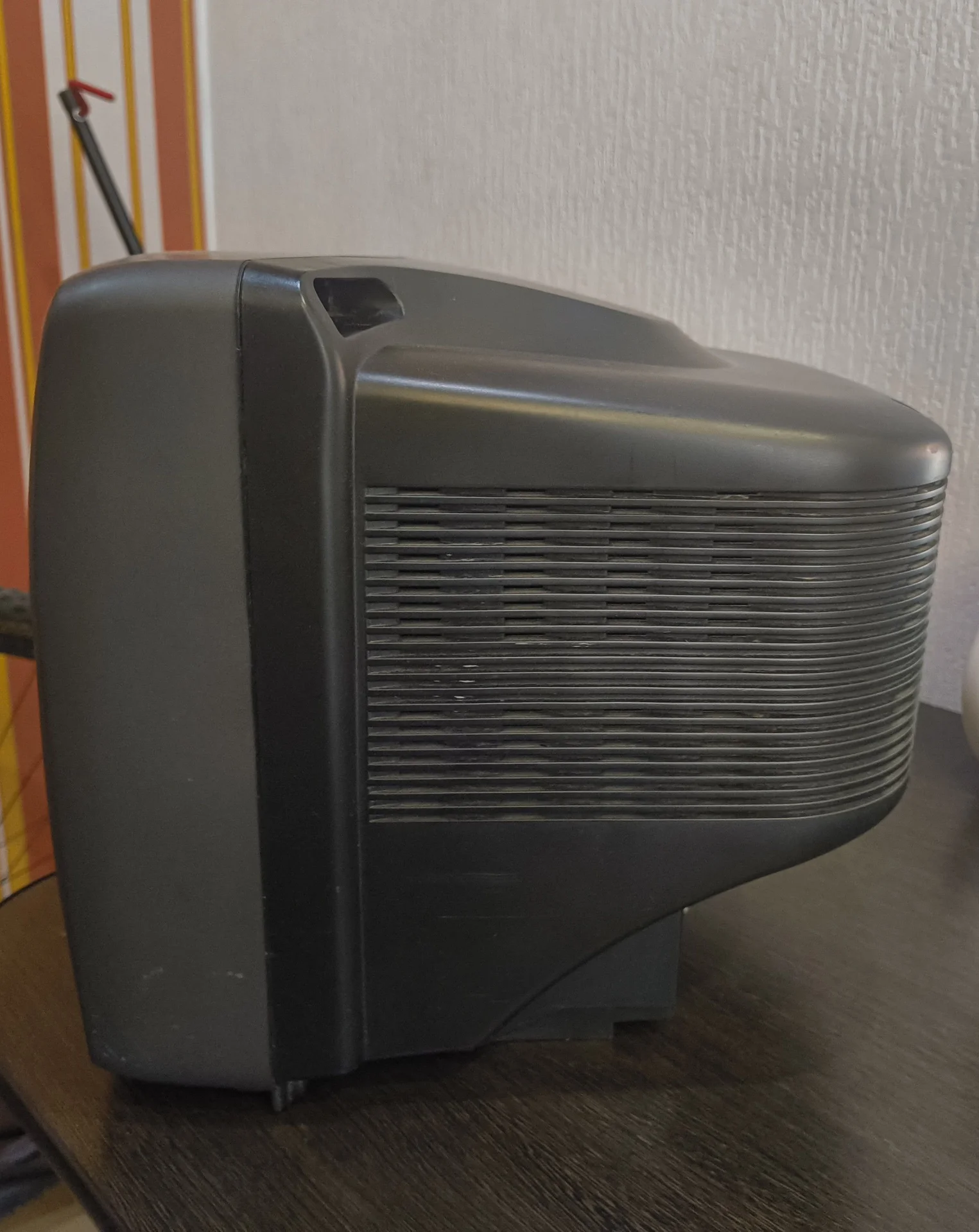 Телевизор Daewoo KR14E5 - миниатюра 2