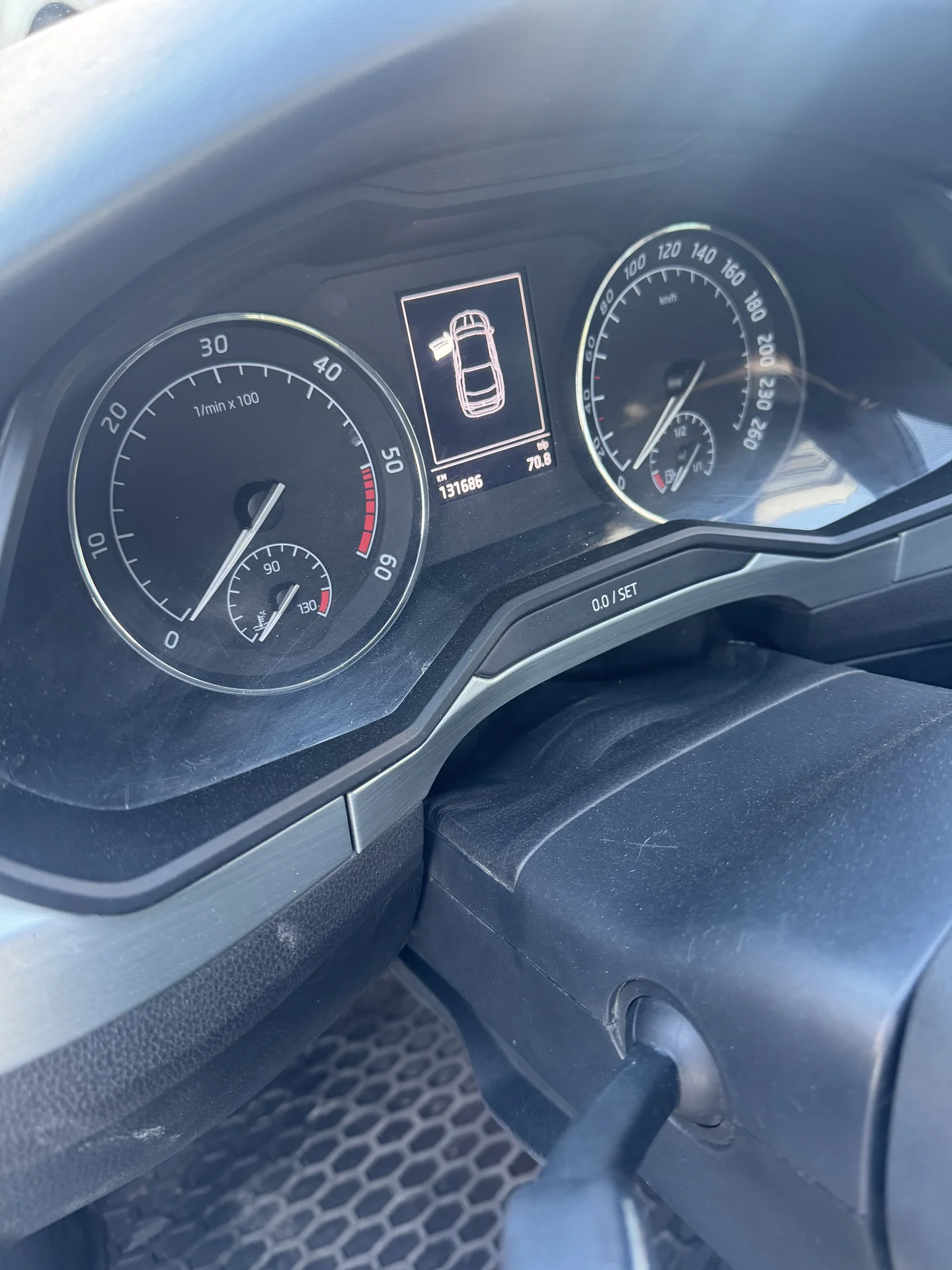 Skoda Superb - миниатюра 6