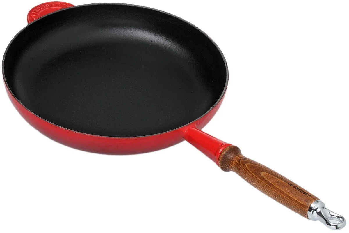 Литая сковорода Le Creuset с дерев. ручкой 28 см - миниатюра 2