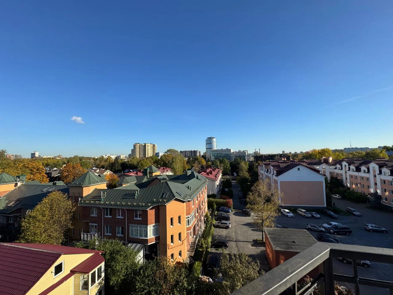 Семейная просторная квартира - миниатюра 31