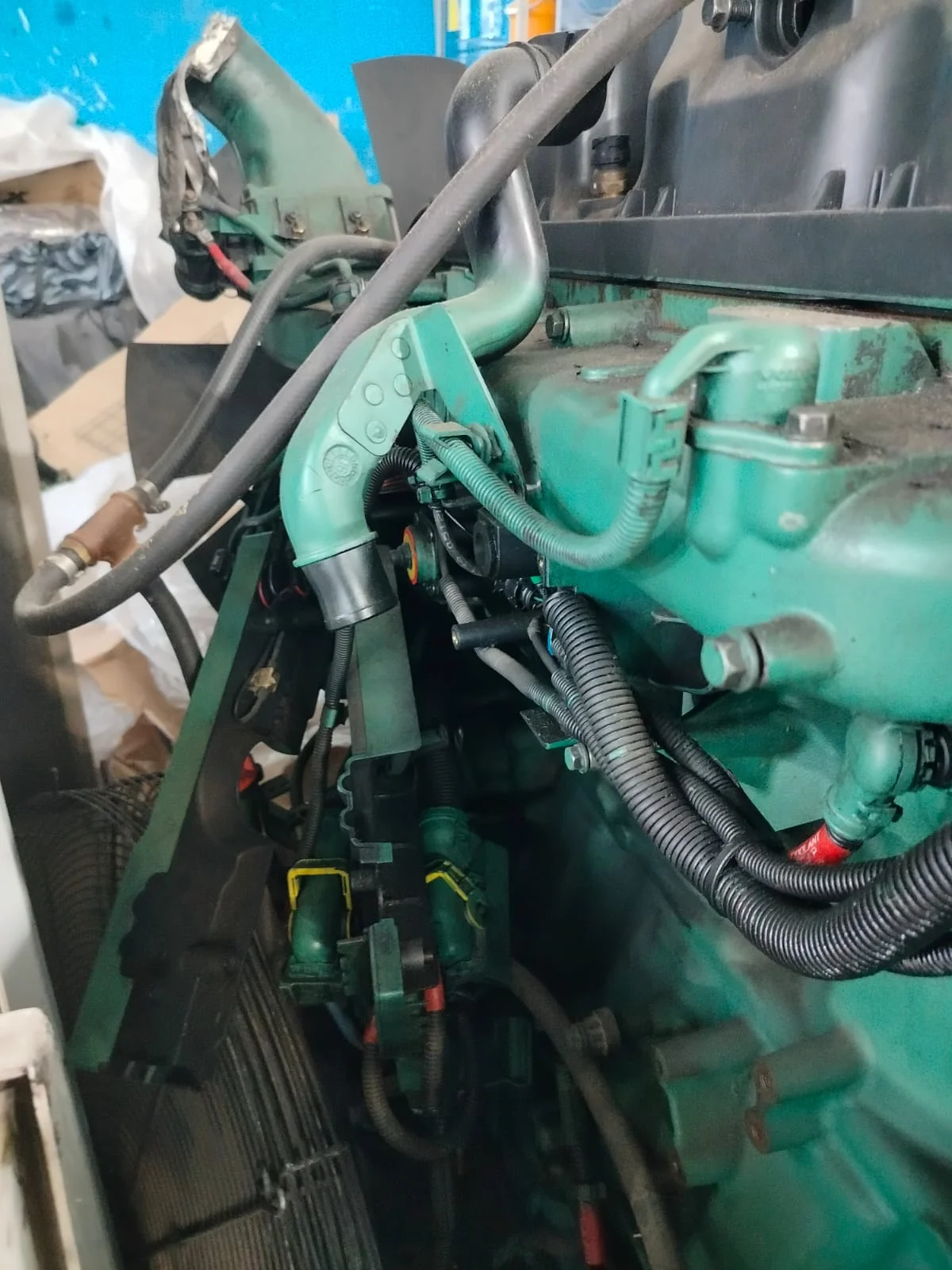 Дизельный двигатель Volvo Penta TAD941GE - миниатюра 5