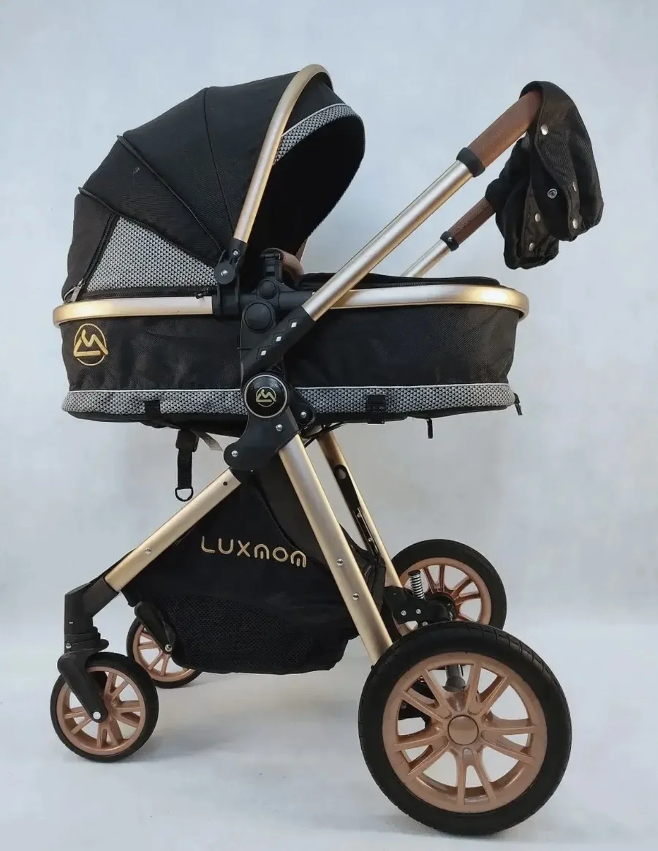 Коляска 3 в 1 Luxmom V9 - миниатюра 11