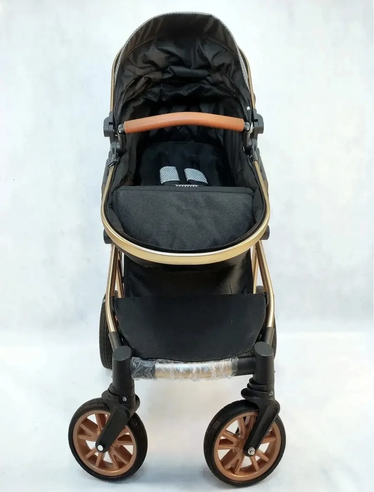Коляска 3 в 1 Luxmom V9 - миниатюра 13