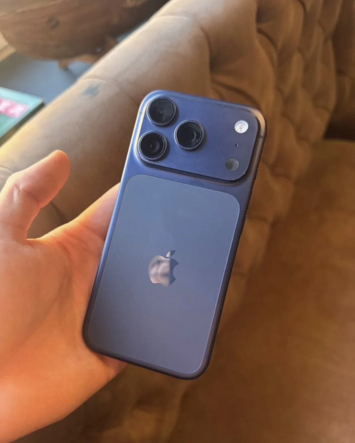 iPhone 17 pro max - изображение 1