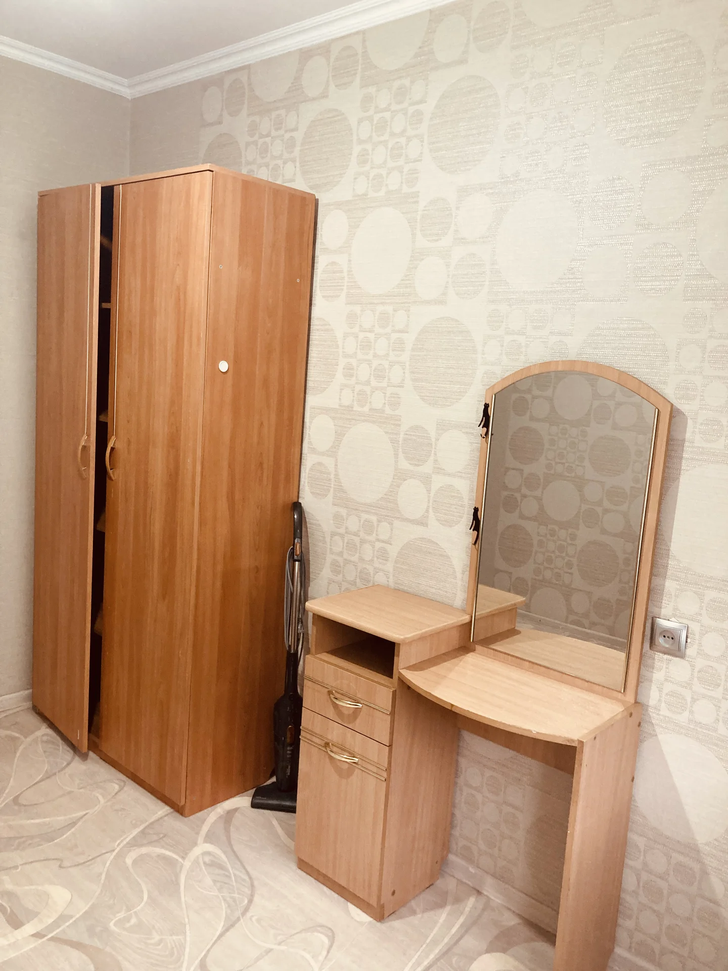 квартира 4 комнатная в аренду - миниатюра 8