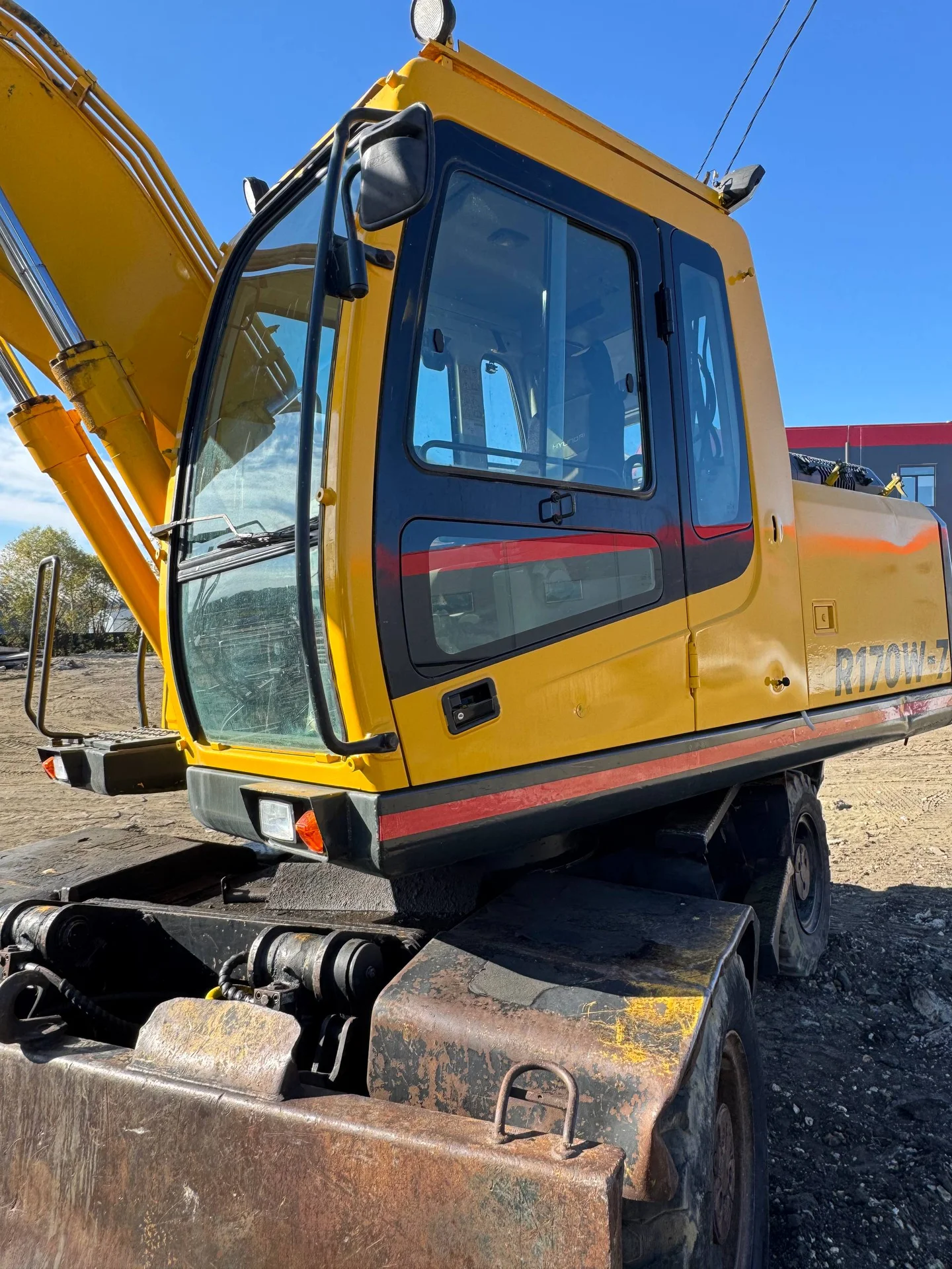 Колёсный экскаватор Hyundai R170W-7, 2007 - миниатюра 3
