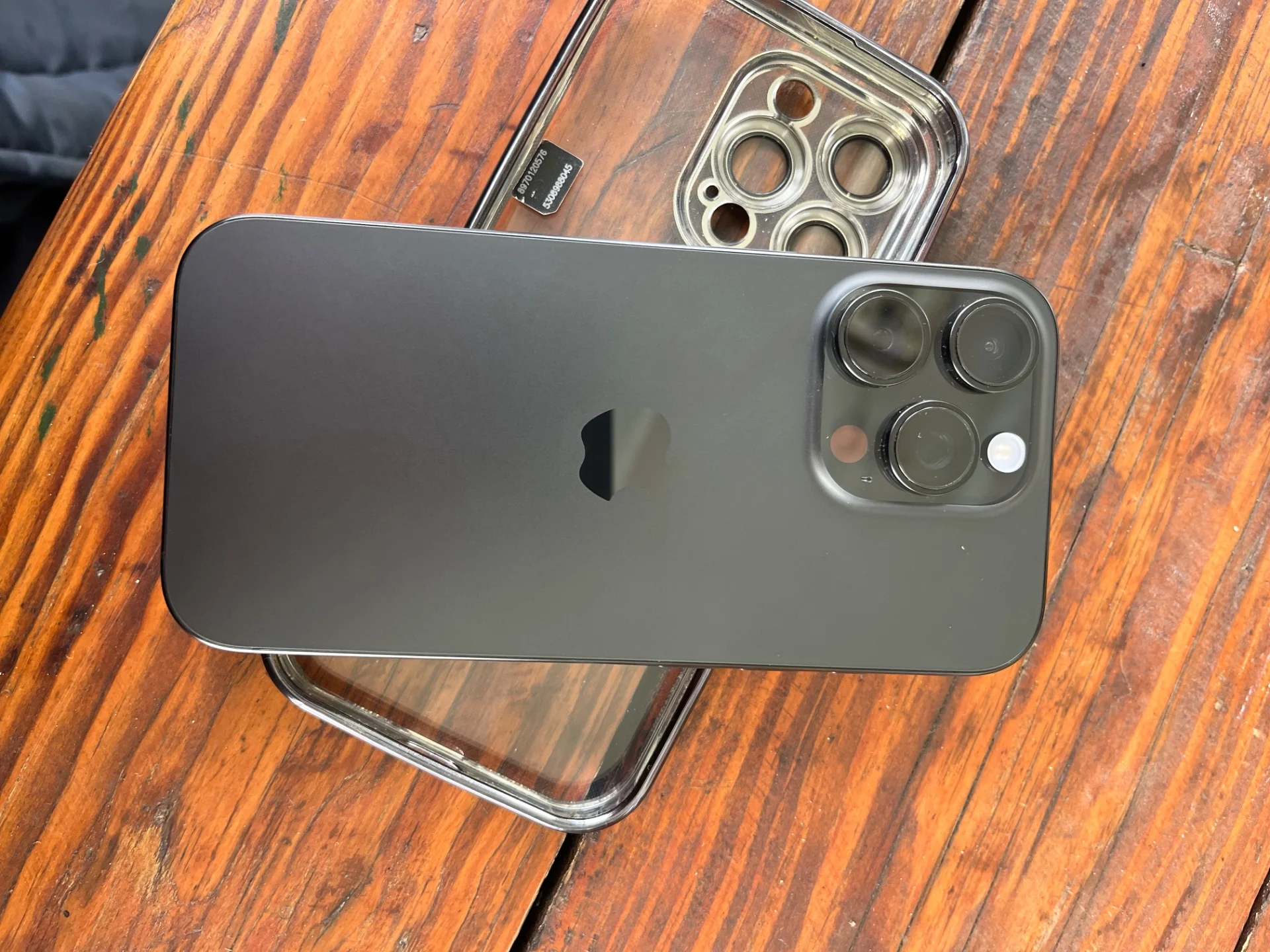iPhone 16 pro - изображение 1
