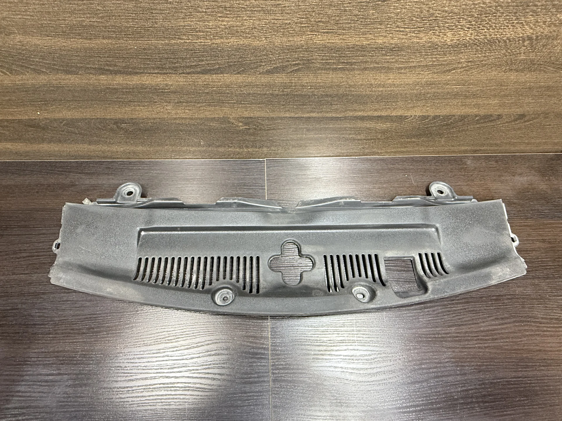 Накладка замка капота Lexus LS460  5329550030 - миниатюра 2