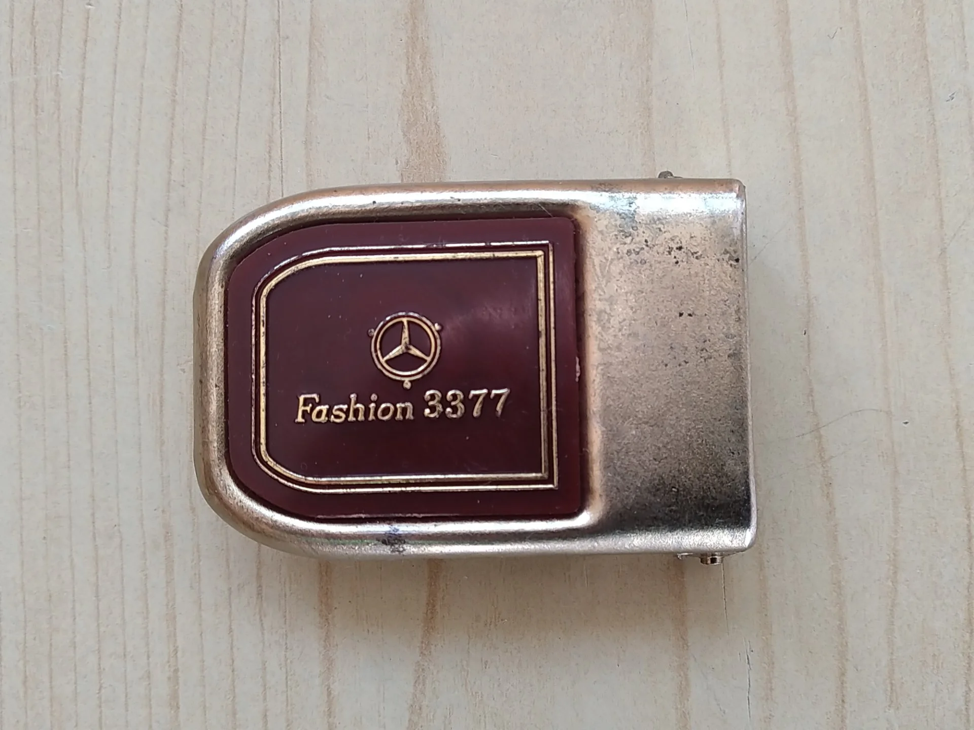 Пряжка для мужского ремня