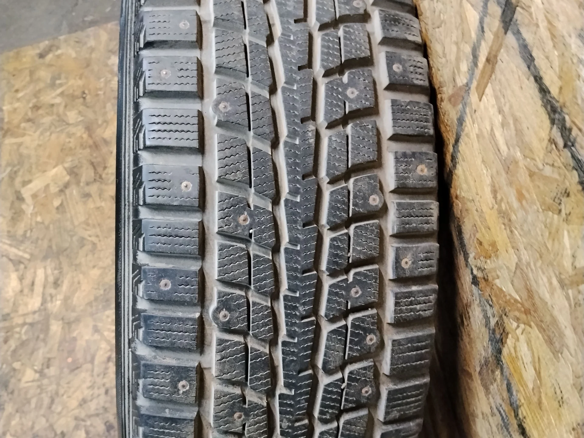 Колесо в сборе на Mercedes 265/60/18 - миниатюра 4