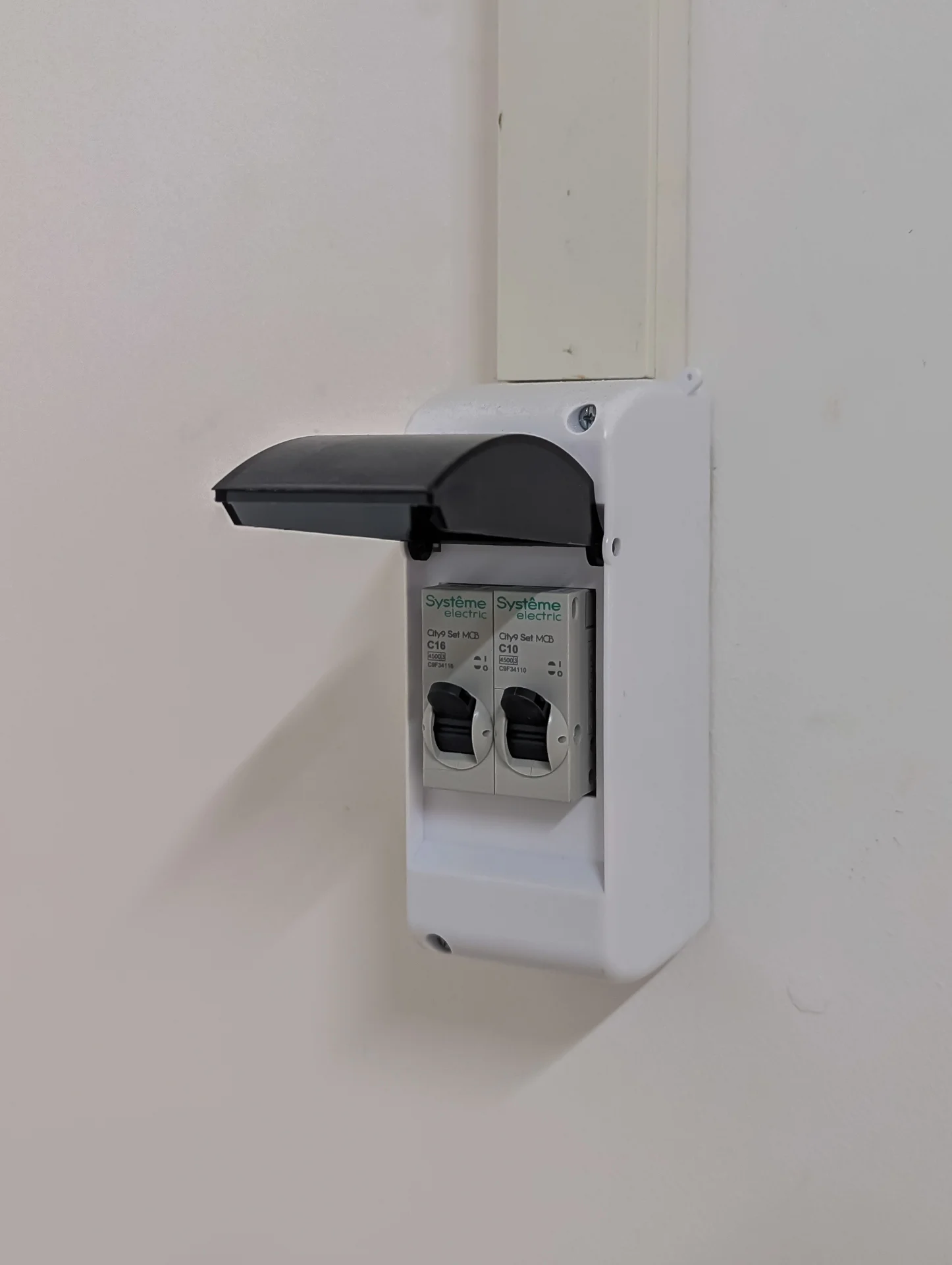 Электрик. Срочный выезд. Звоните сейчас - миниатюра 24