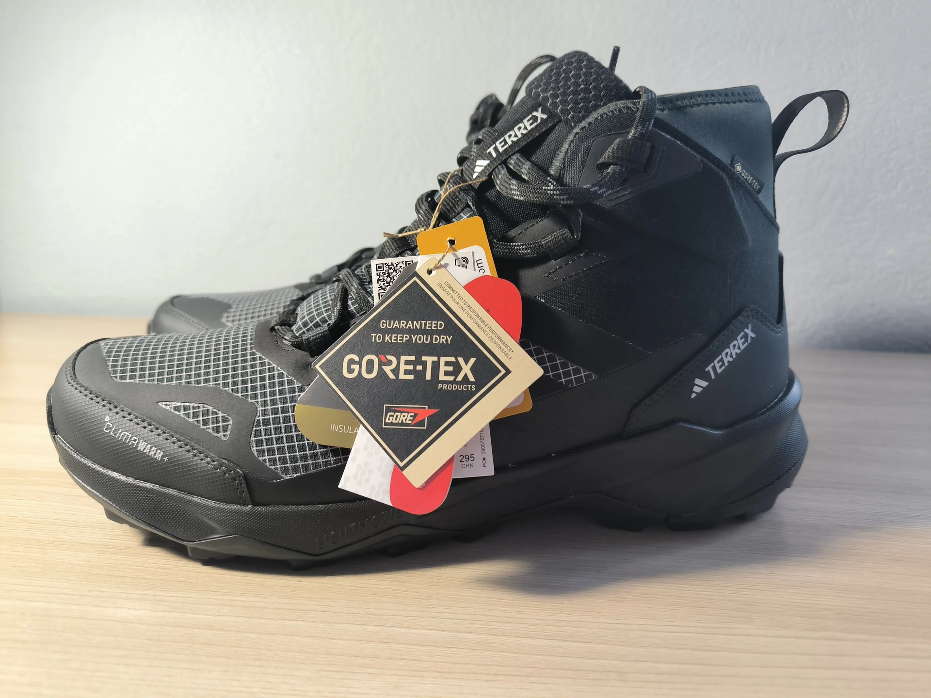 Кроссовки adidas terrex - миниатюра 3