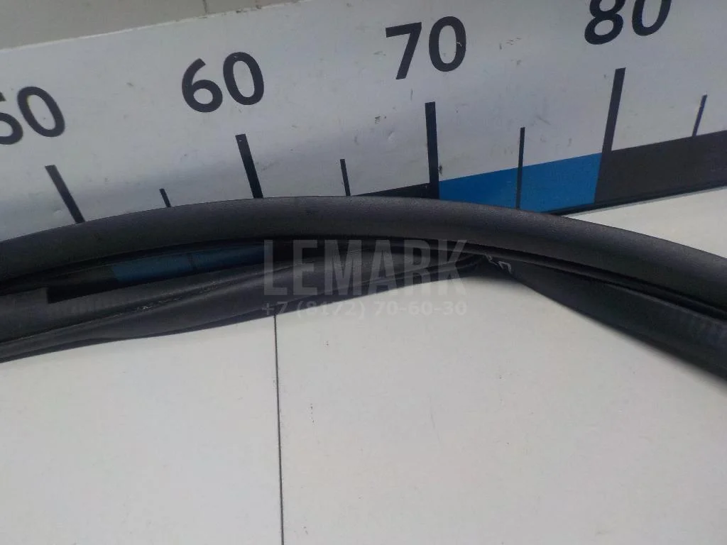 Уплотнитель двери БАИК (BAIC) U5 Plus 2021- - миниатюра 9