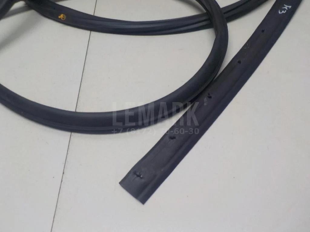 Уплотнитель двери БАИК (BAIC) U5 Plus 2021- - миниатюра 8