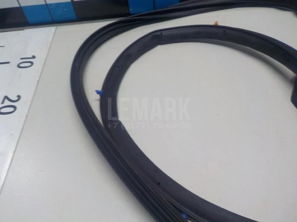 Уплотнитель двери БАИК (BAIC) U5 Plus 2021- - миниатюра 6