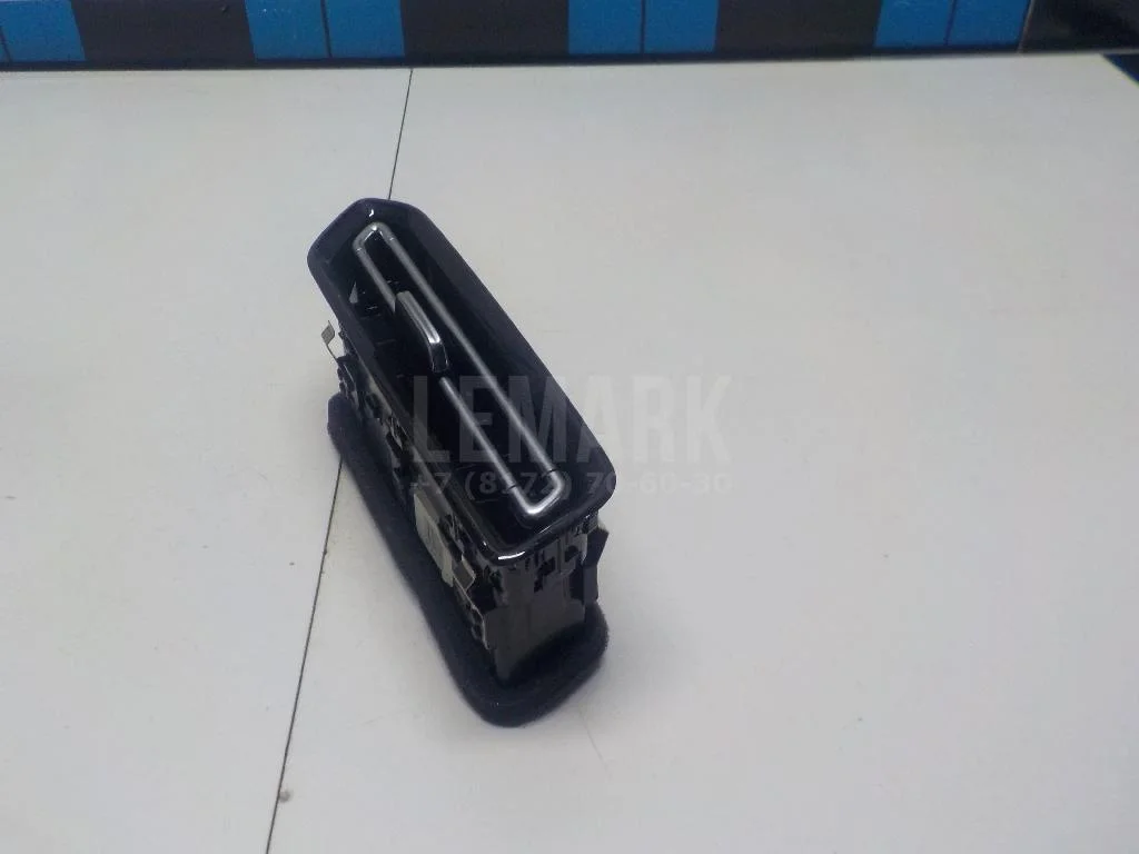 Дефлектор воздушный БАИК (BAIC) U5 Plus 2021- - миниатюра 6
