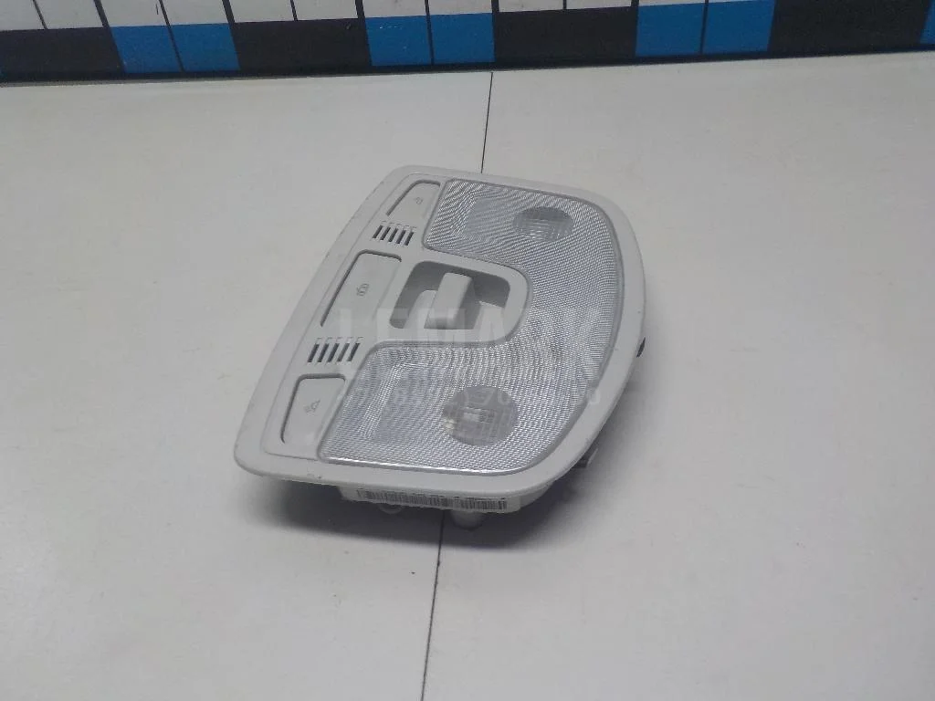 Плафон салонный БАИК (BAIC) U5 Plus 2021- - миниатюра 4