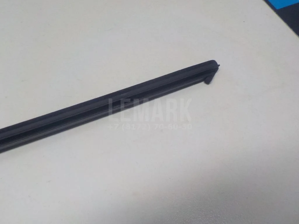 Уплотнитель стекла двери БАИК (BAIC) U5 Plus 2021- - миниатюра 7