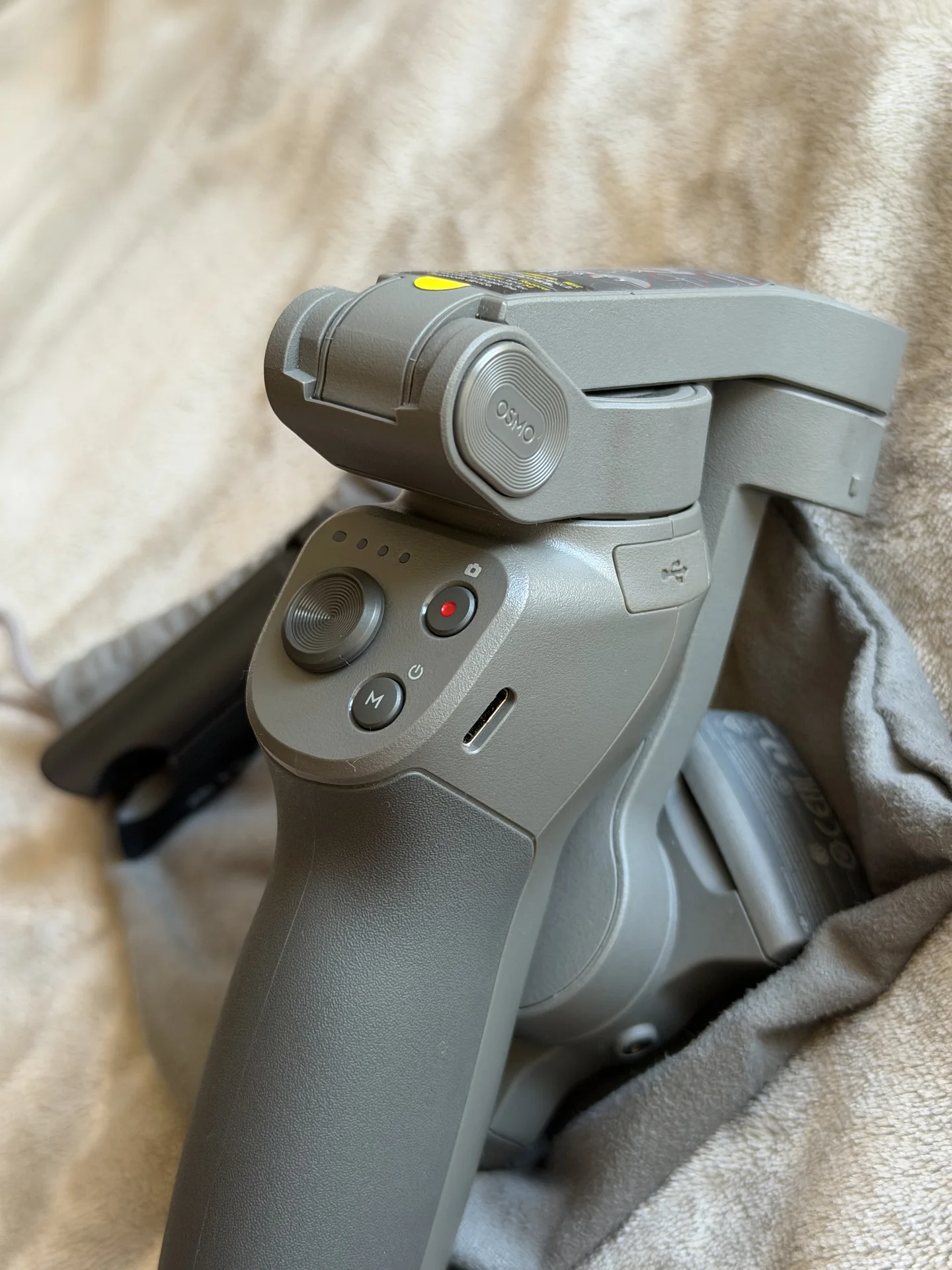 DJI Osmo Mobile 3 стабилизатор - миниатюра 4