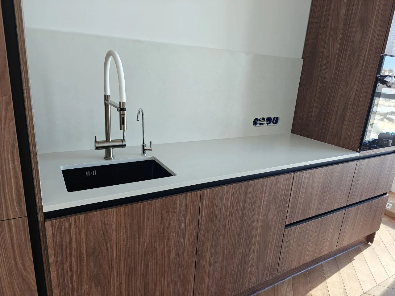 Столешница из камня Noblle Quartz - миниатюра 3