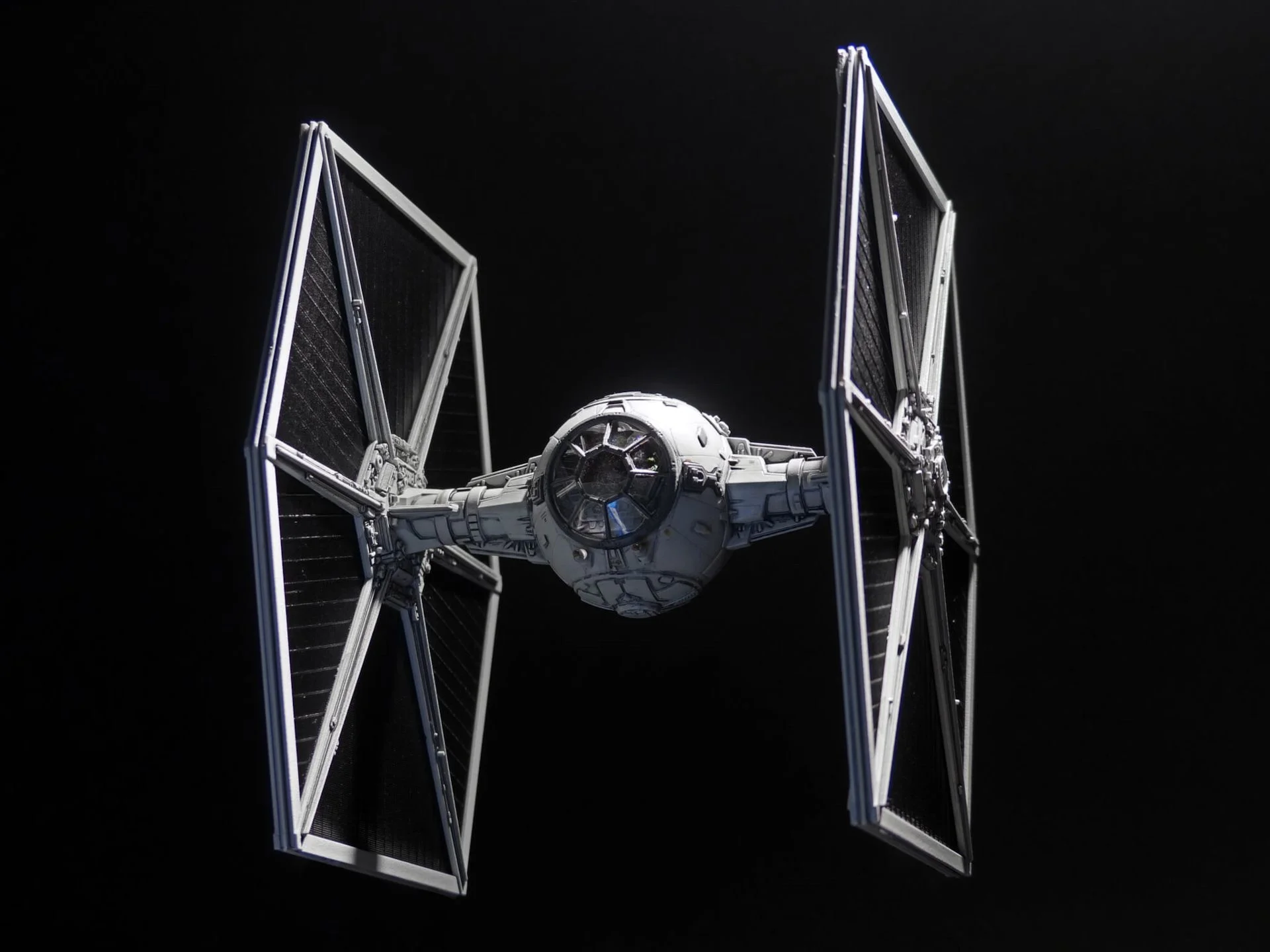 Tie fighter фигурка - изображение 1