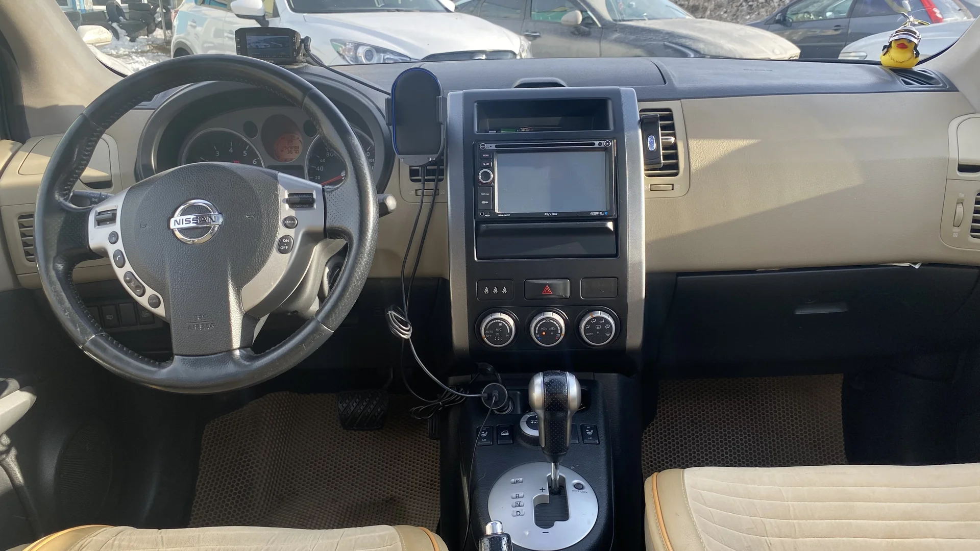 Nissan X-Trail - миниатюра 7