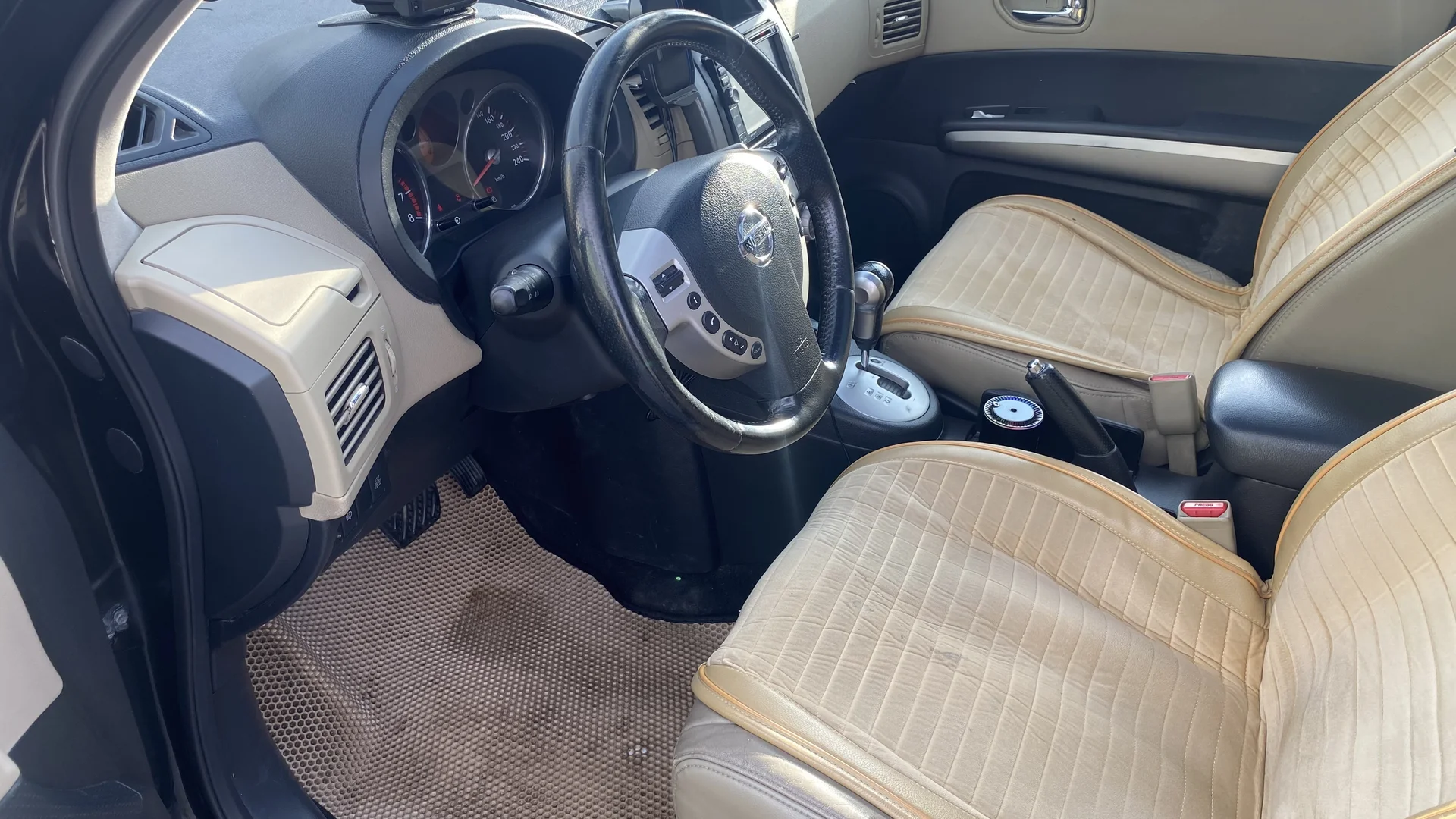 Nissan X-Trail - миниатюра 8