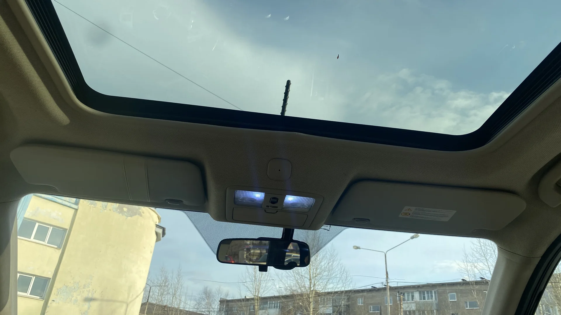 Nissan X-Trail - миниатюра 11