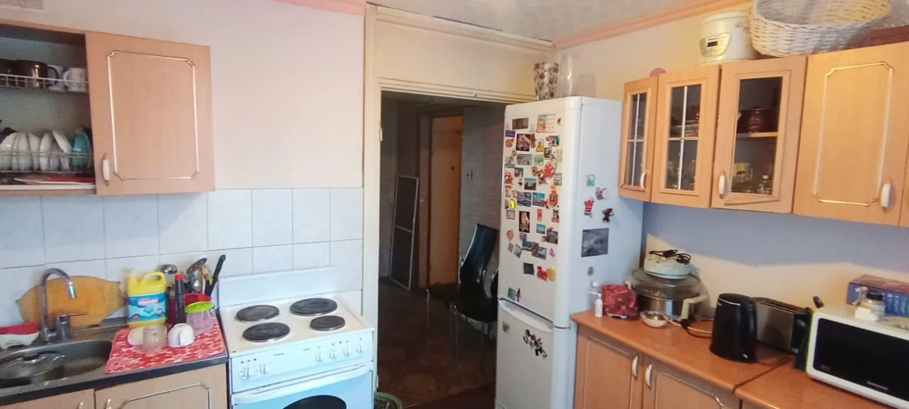 Продаю хорошую 3-ку в мкр. Энергетик - миниатюра 7