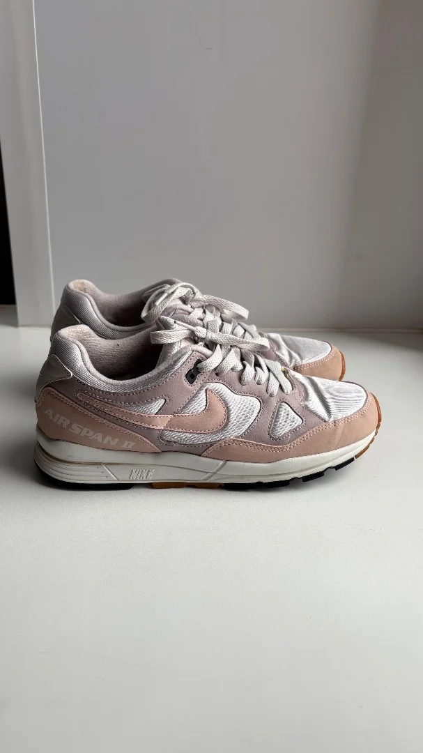 Кроссовки Nike 39 размер - изображение 1