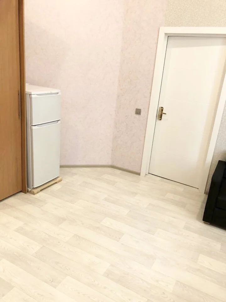 Комната 16 м2 на длительный срок - миниатюра 3