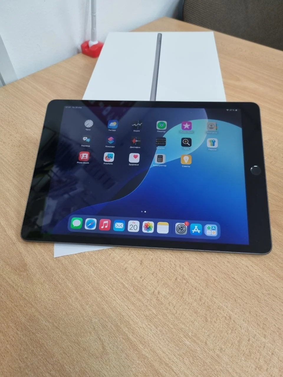 Планшет Apple iPad (9th Gen) Wi-Fi 64 ГБ - миниатюра 6